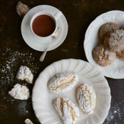 Ricciarelli Almond Biscuits
